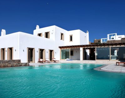 2 Bedrooms for Rent in Akrotiri